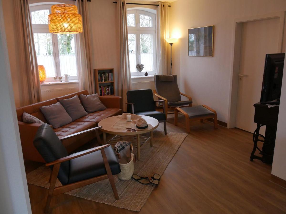Lindenhof Wohnung 2, Erdgeschoss Vipperow Extérieur photo